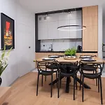 Olimpijska Elite4rent Z Widokiem Na Jezioro I Przestronnymi Tarasami * 奥尔什丁