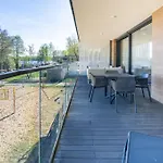 Olimpijska Elite4rent Z Widokiem Na Jezioro I Przestronnymi Tarasami 奥尔什丁