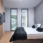 Olimpijska Elite4rent Z Widokiem Na Jezioro I Przestronnymi Tarasami