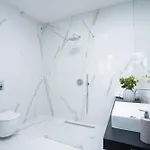 Olimpijska Elite4rent Z Widokiem Na Jezioro I Przestronnymi Tarasami 公寓 奥尔什丁