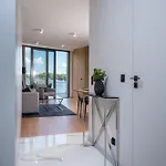 Olimpijska Elite4rent Z Widokiem Na Jezioro I Przestronnymi Tarasami *