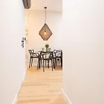 Olimpijska Elite4rent Z Widokiem Na Jezioro I Przestronnymi Tarasami * 奥尔什丁
