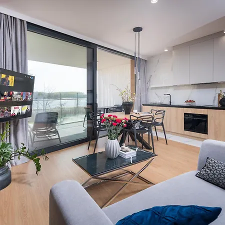 Olimpijska Elite4rent Z Panoramicznym Widokiem Na Jezioro I Przestronnymi Tarasami *