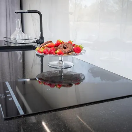 Olimpijska Elite4rent Z Panoramicznym Widokiem Na Jezioro I Przestronnymi Tarasami