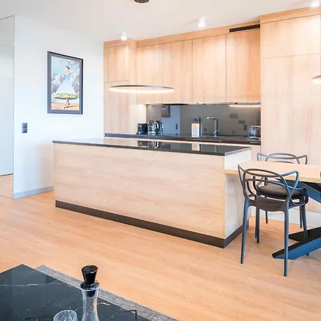 Olimpijska Elite4rent Z Panoramicznym Widokiem Na Jezioro I Przestronnymi Tarasami شقة أولشتين