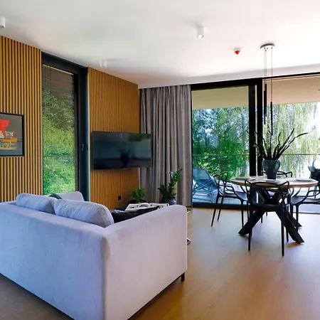 Olimpijska Elite4rent Z Widokiem Na Jezioro I Przestronnymi Tarasami Apartmán Olštýn