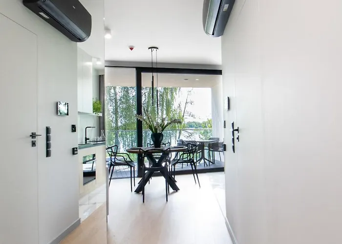 Olimpijska Elite4rent Z Panoramicznym Widokiem Na Jezioro I Przestronnymi Tarasami Olsztyn (Warmian-Masurian)