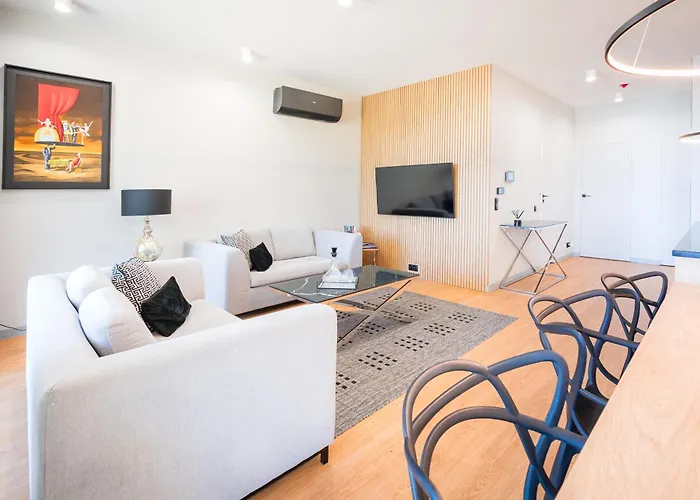 Olimpijska Elite4rent Z Panoramicznym Widokiem Na Jezioro I Przestronnymi Tarasami Olsztyn (Warmian-Masurian)