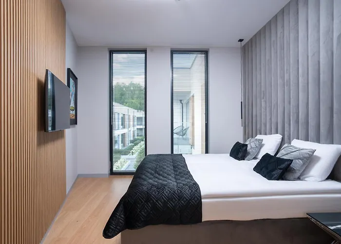 Olimpijska Elite4rent Z Panoramicznym Widokiem Na Jezioro I Przestronnymi Tarasami