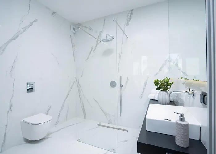 Olimpijska Elite4rent Z Panoramicznym Widokiem Na Jezioro I Przestronnymi Tarasami 公寓 奥尔什丁