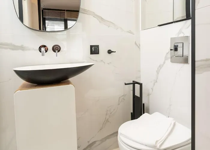 Olimpijska Elite4rent Z Panoramicznym Widokiem Na Jezioro I Przestronnymi Tarasami 公寓 *