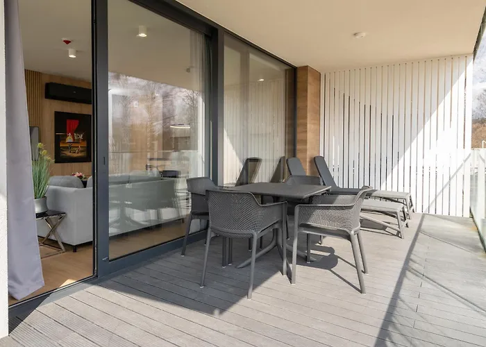 Olimpijska Elite4rent Z Panoramicznym Widokiem Na Jezioro I Przestronnymi Tarasami Apartament *